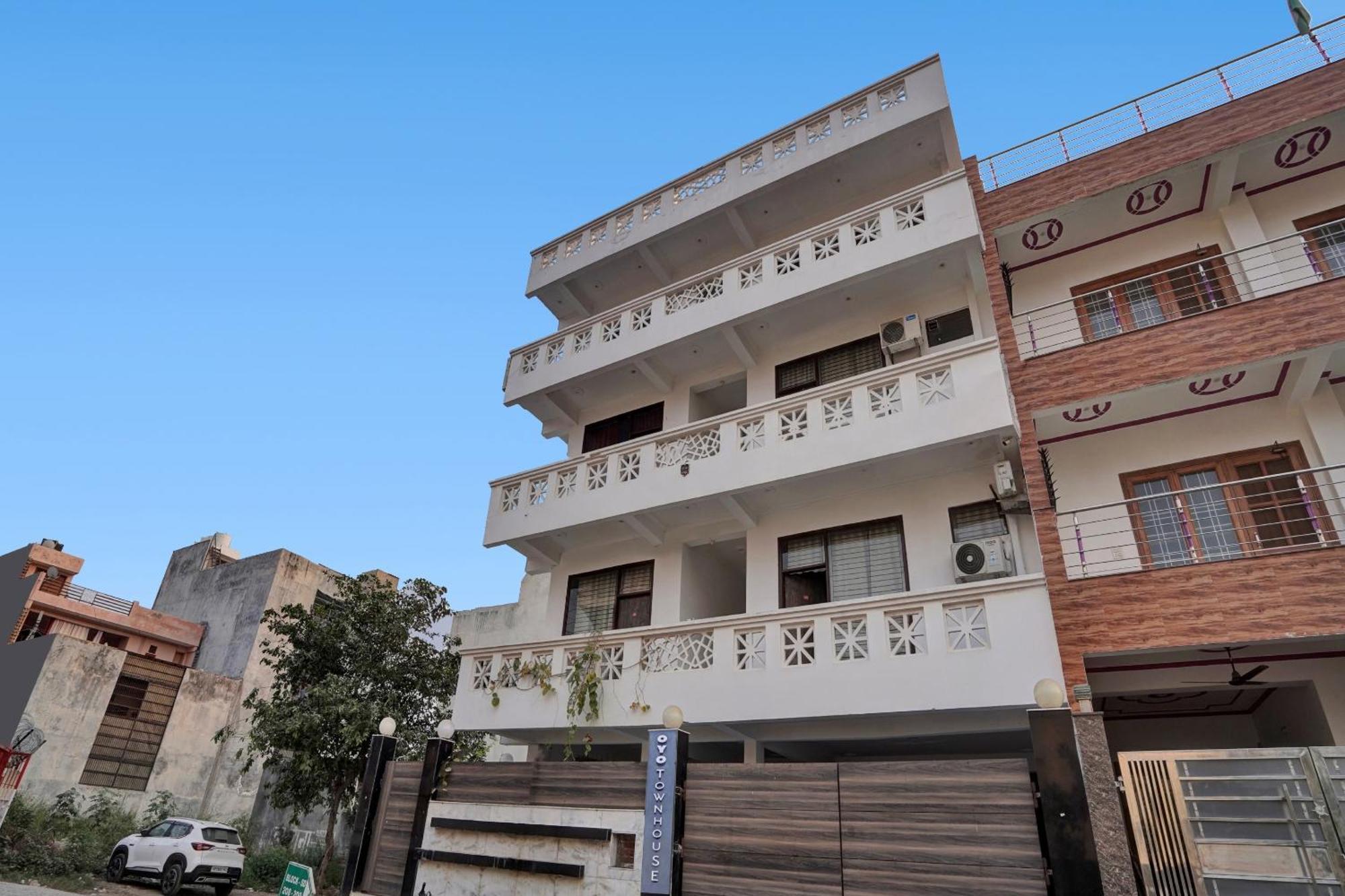 Hotel Collection O Samira Residency Near Botanic Garden Of Indian Republic Noida Zewnętrze zdjęcie